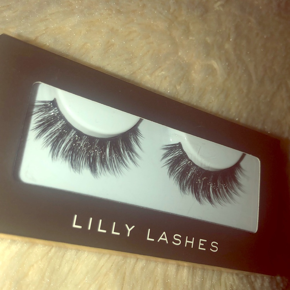 Lily lashes